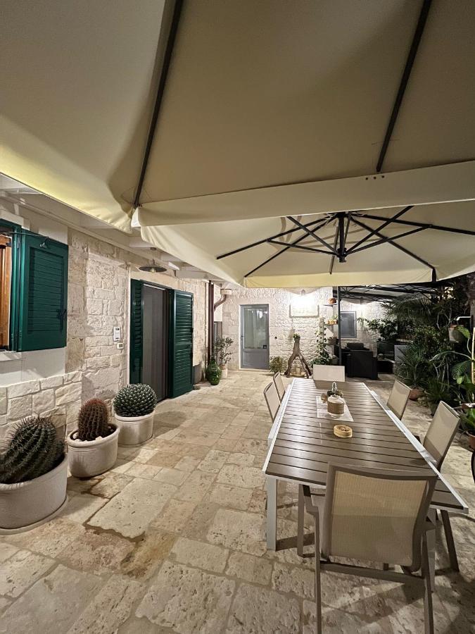 شقة Trulli Occhi Di Pietra ألبيروبيللو المظهر الخارجي الصورة